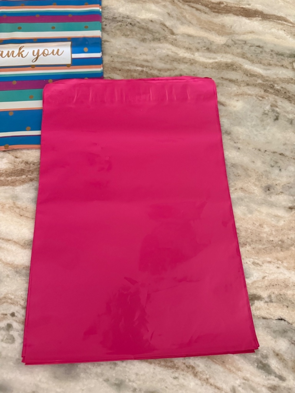 POLY Mailers Bundle - 30(10 x 13), 20(14.5x19), 500 Thank You Stickers, 20 Cards - Picture 4 of 6